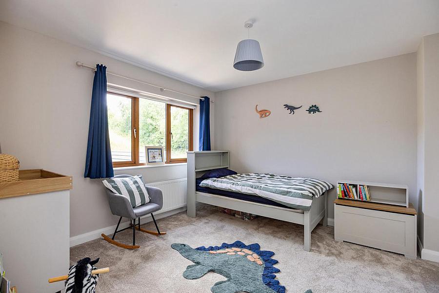 3 Thorndale View