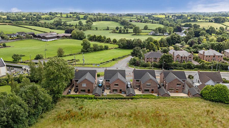 3 Thorndale View