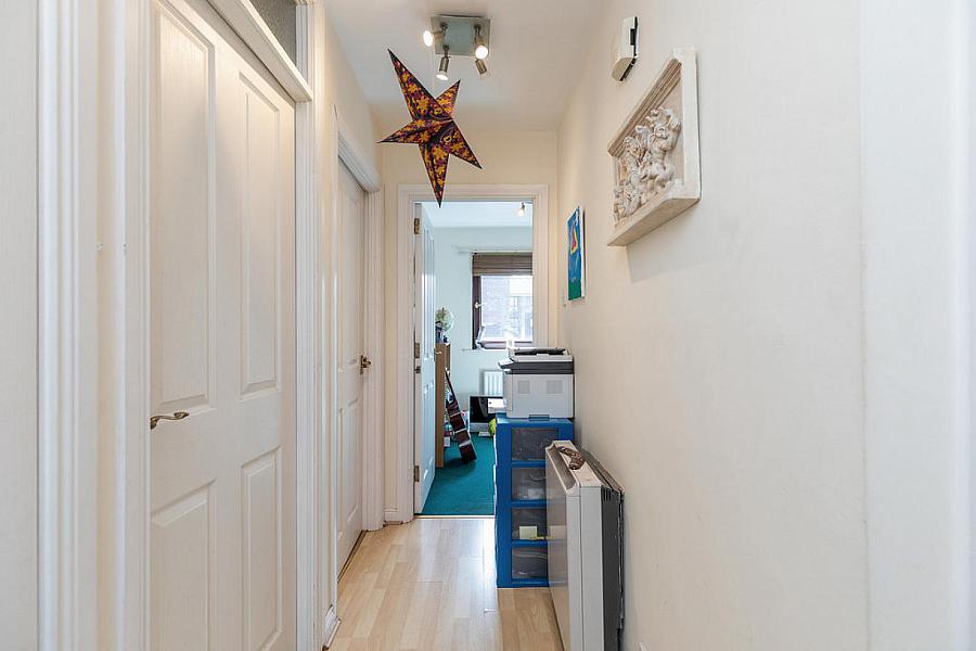14 Ravenhill Reach