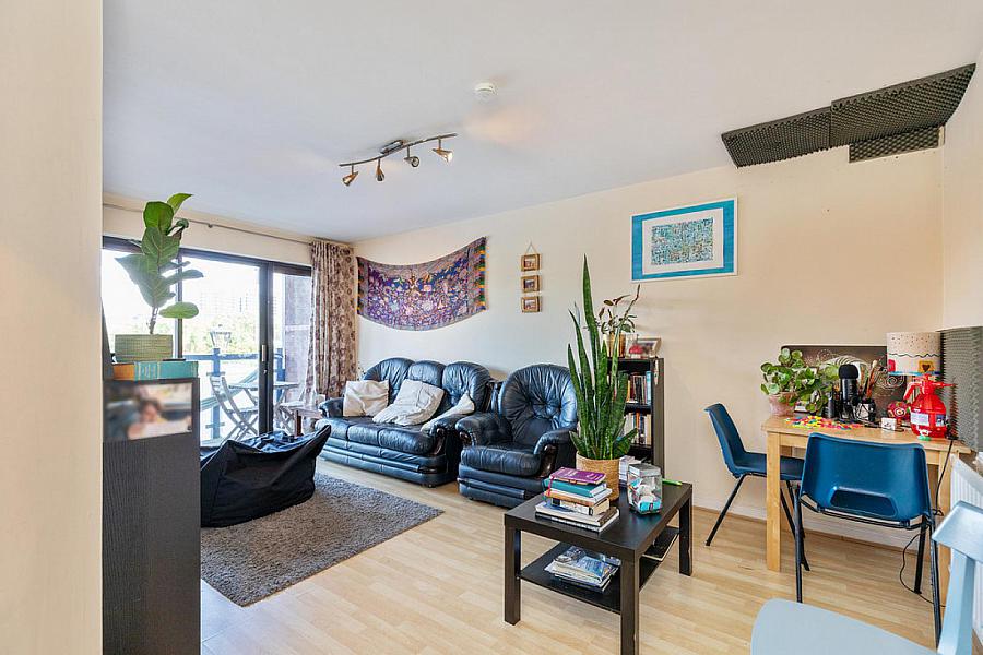 14 Ravenhill Reach