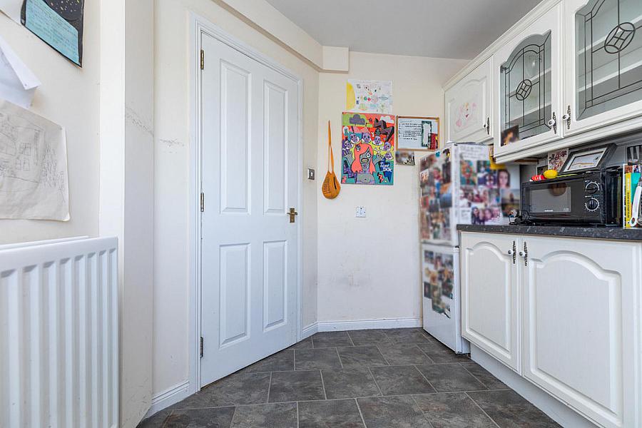 14 Ravenhill Reach