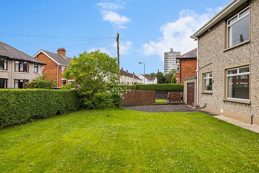 83 Locksley Park