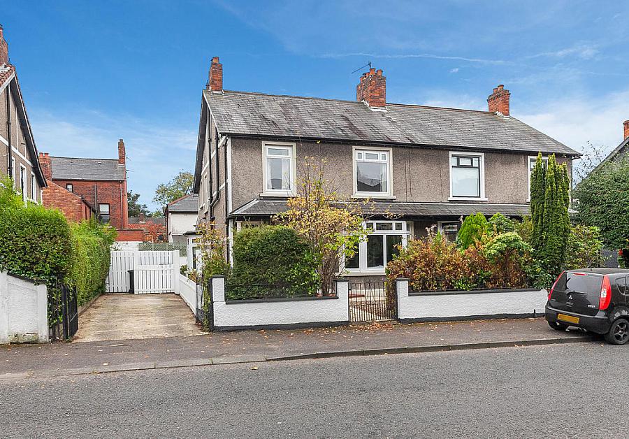 8 Hughenden Avenue,Cavehill Road, Belfast, BT15 5DB 8 Hughenden Avenue,Cavehill Road, Belfast, BT15 5DB