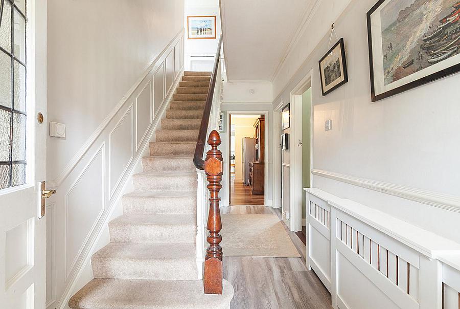 8 Hughenden Avenue