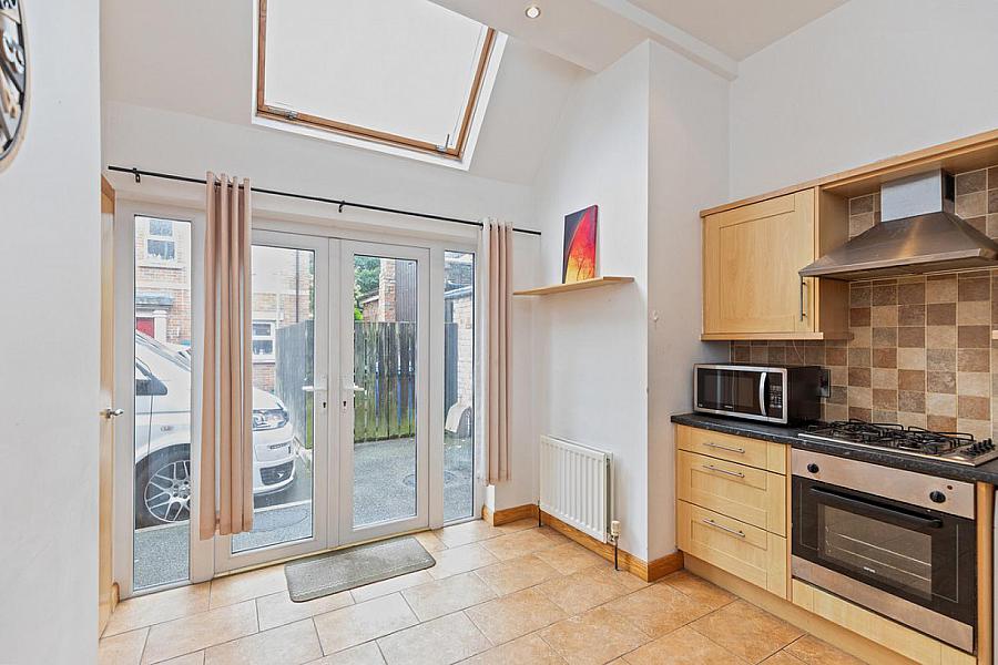 2 Earlston Mews, 12 Annadale Avenue