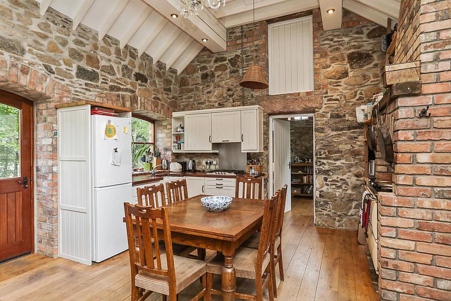 31 Cabra Road