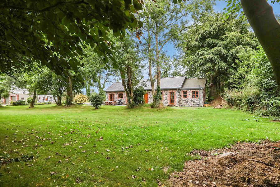 31 Cabra Road