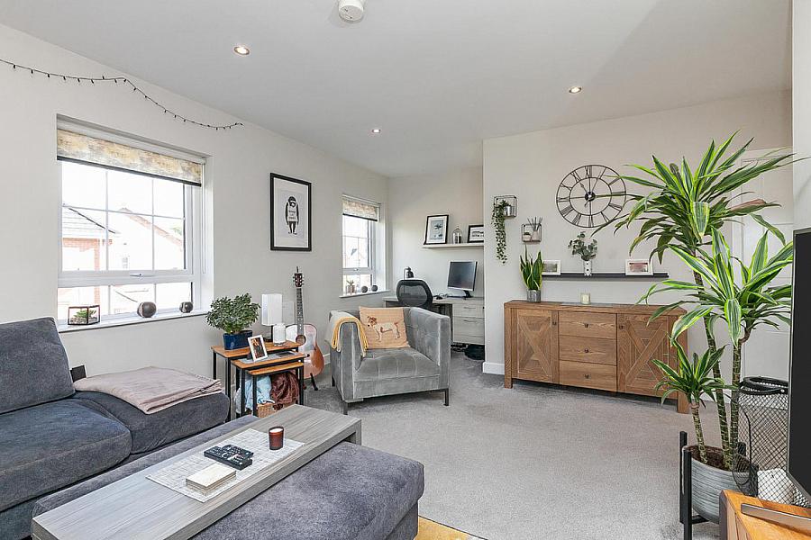 Apt 3, 39 Ayrshire Meadows