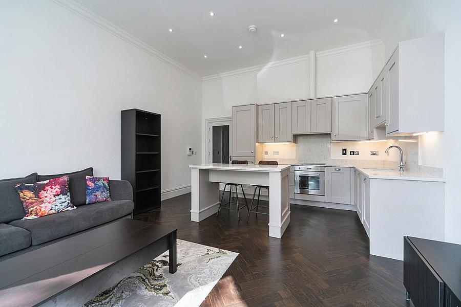 1 Portland House