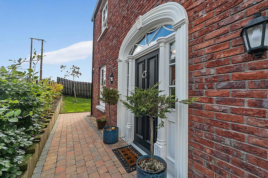 52 Governors Gate Demesne