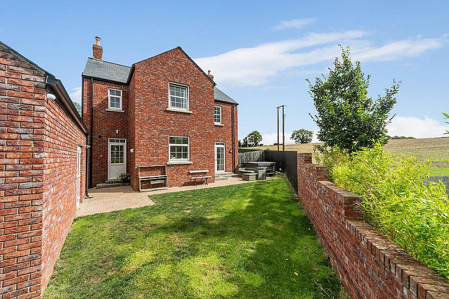 52 Governors Gate Demesne
