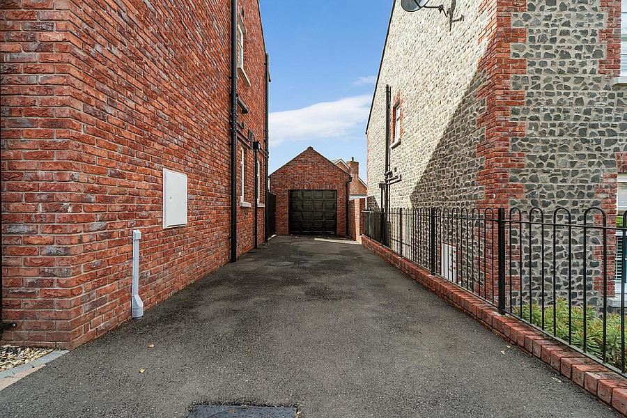 52 Governors Gate Demesne
