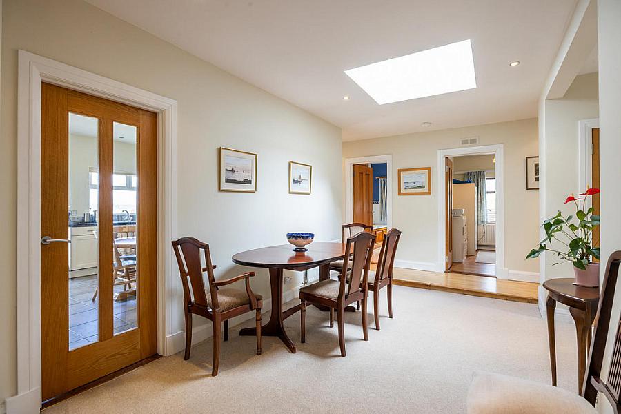 14 Pinehill Road