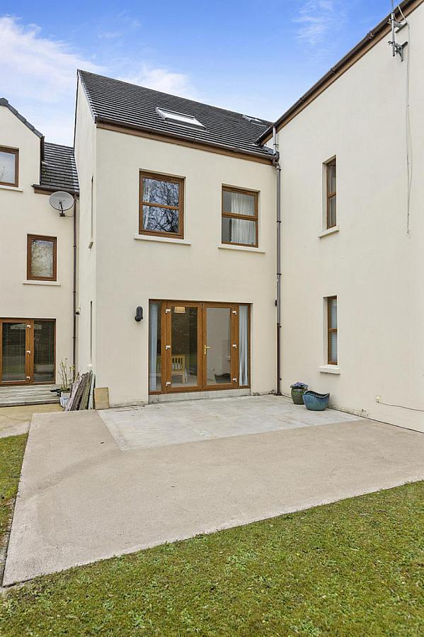 3 Ash Grove