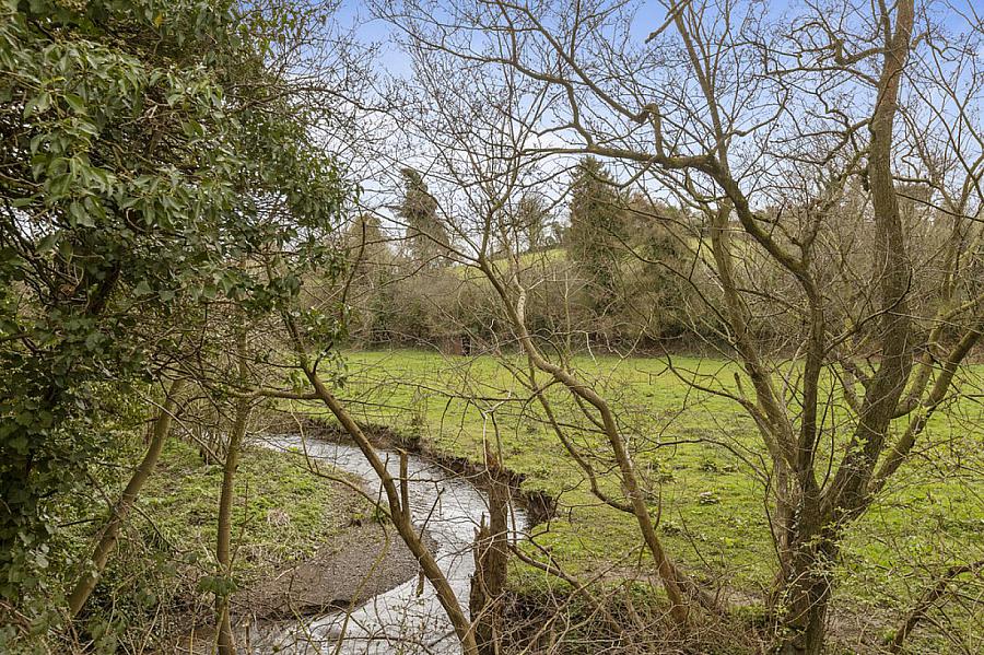 3 Ash Grove
