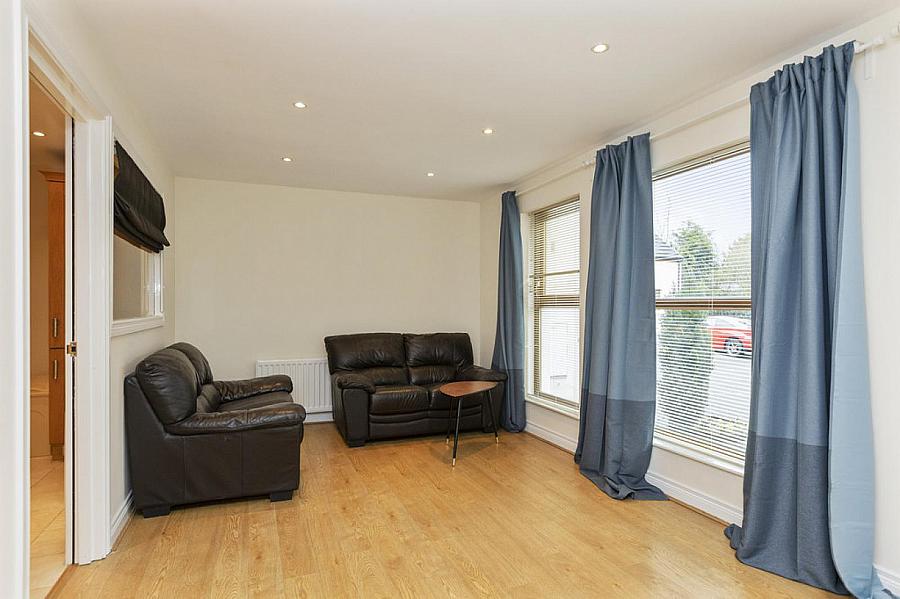 3 Ash Grove