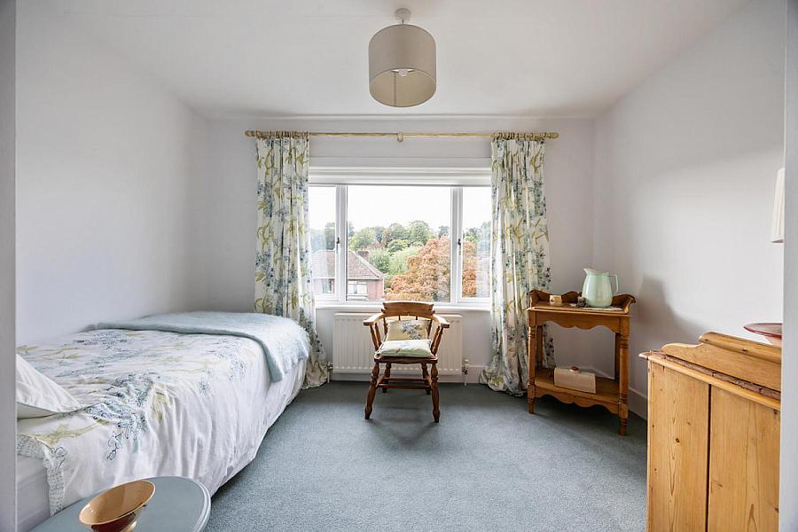 16 Cleaver Park