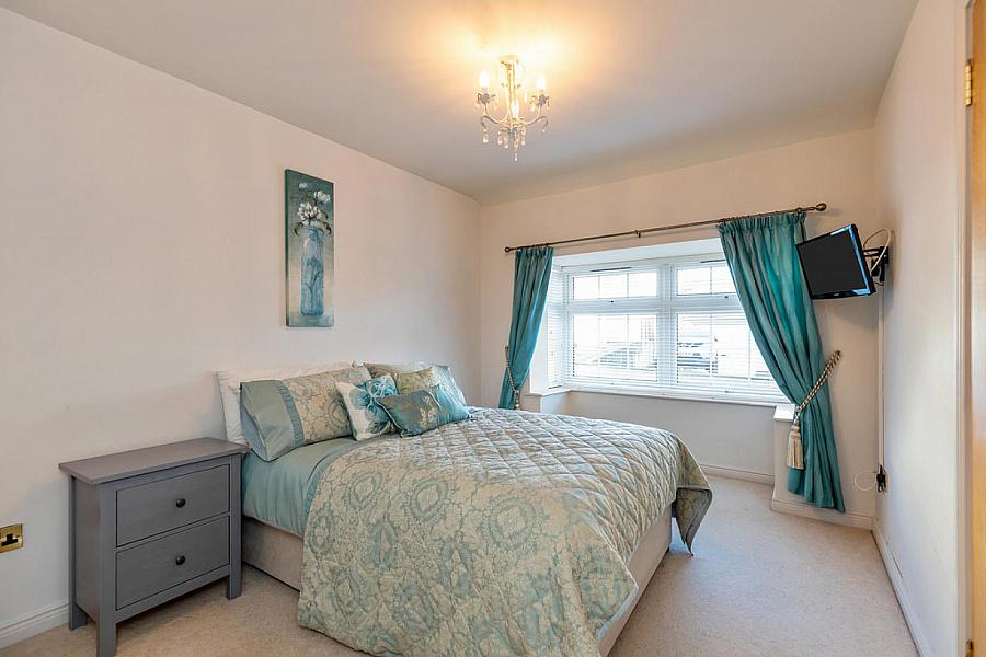 4 Chippendale Gardens