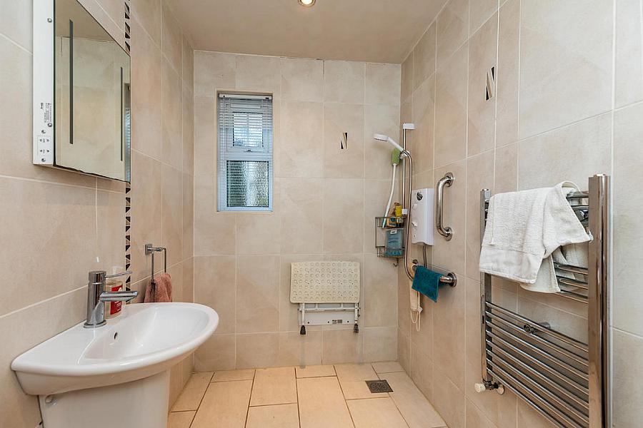 4 Chippendale Gardens