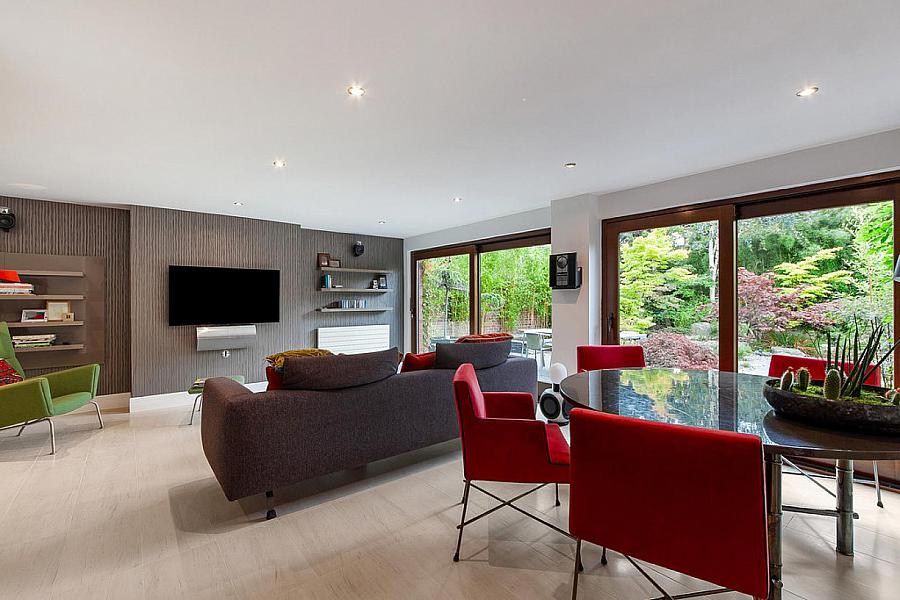 21 Deramore Park