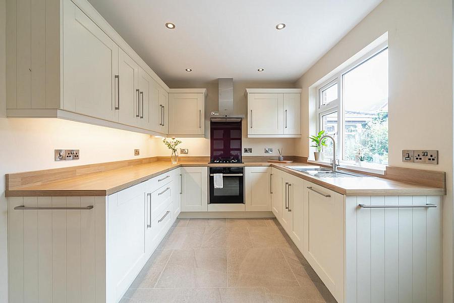 94 Trossachs Drive