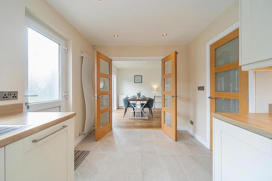 94 Trossachs Drive