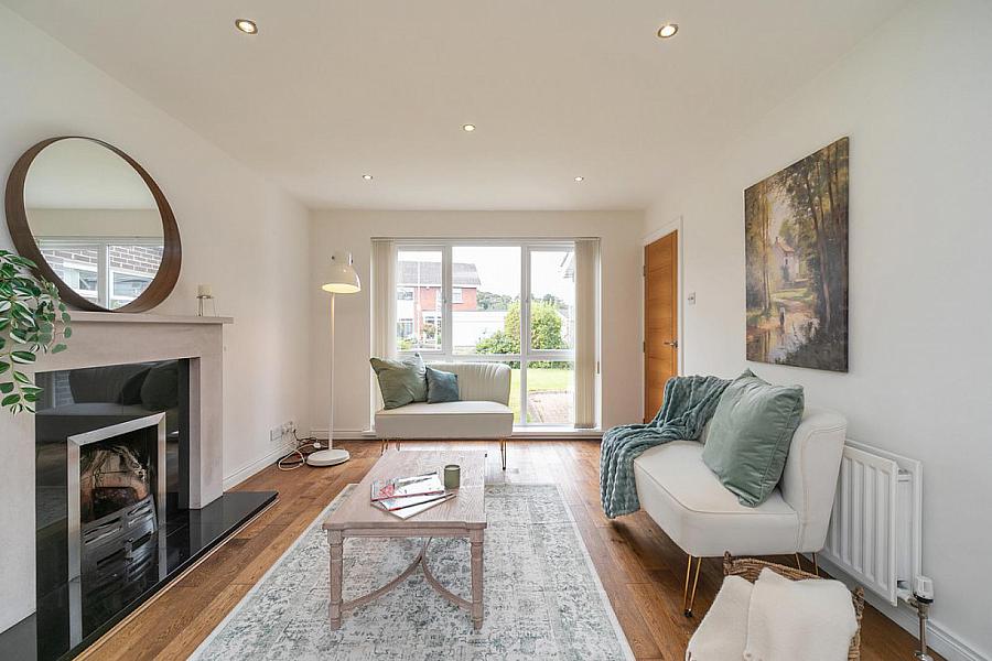 94 Trossachs Drive