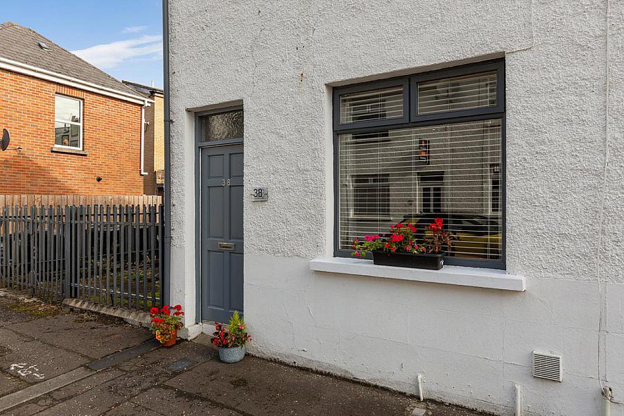 38 Moonstone Street