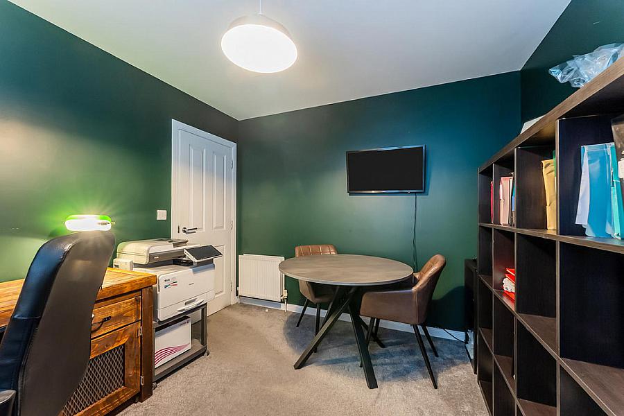 74 Ballantine Gardens