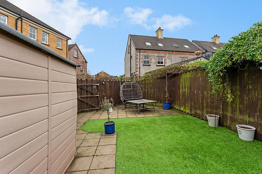 74 Ballantine Gardens