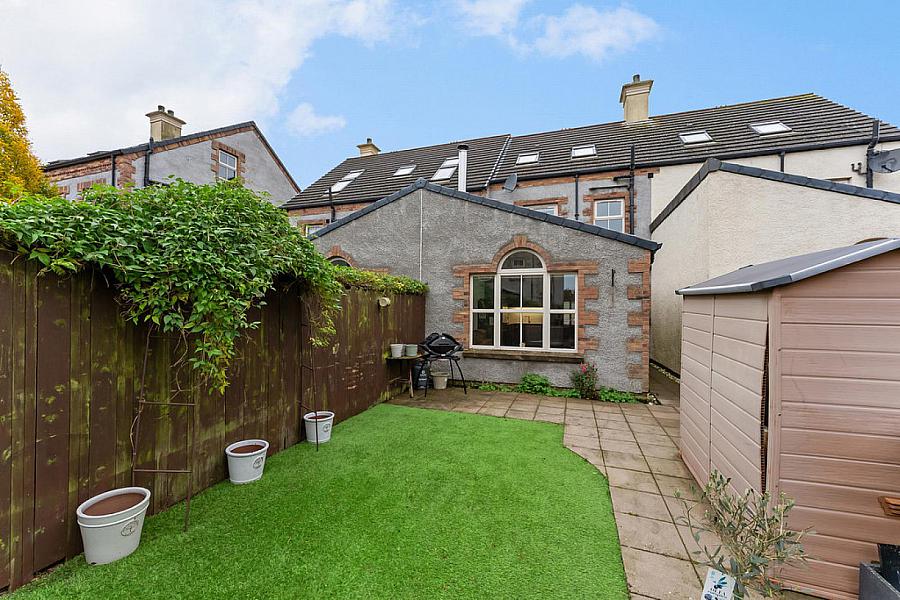 74 Ballantine Gardens