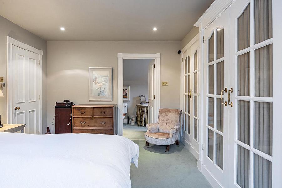 51A Myrtlefield Park 51A Myrtlefield Park