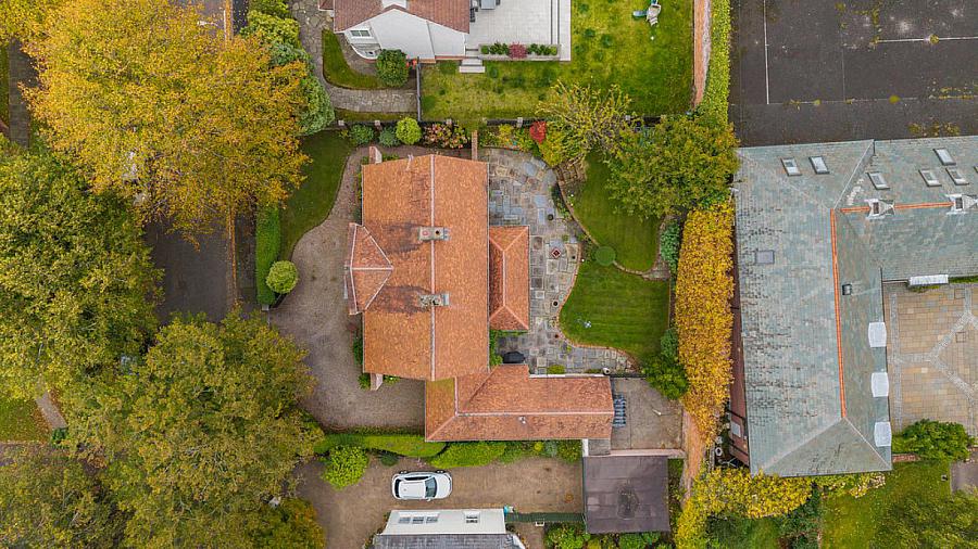 51A Myrtlefield Park