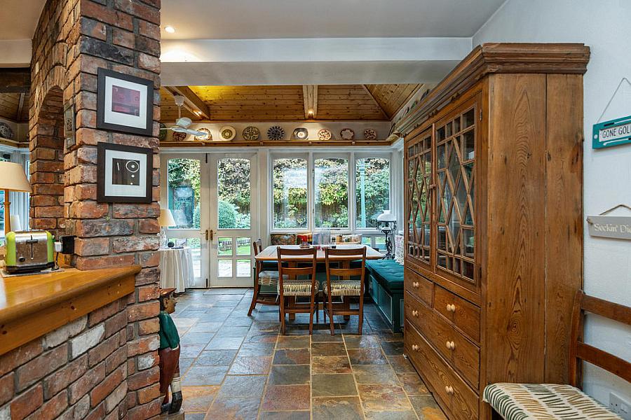 51A Myrtlefield Park