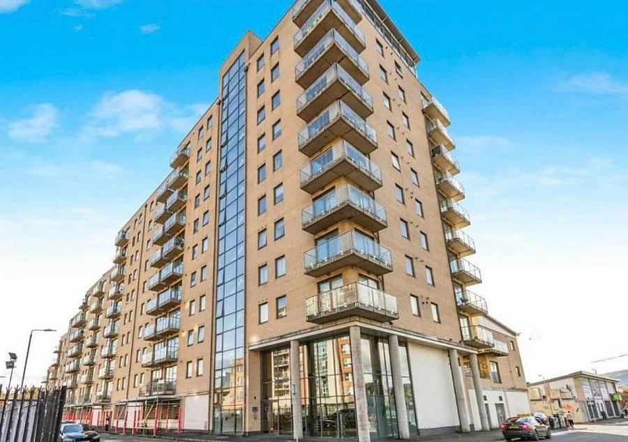 69 Victoria Place, Wellwood Street