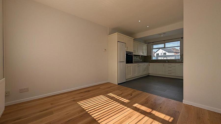 3 Queensway