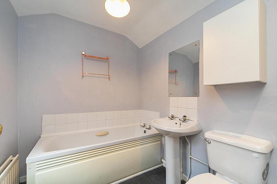 75 Ulsterville Gardens