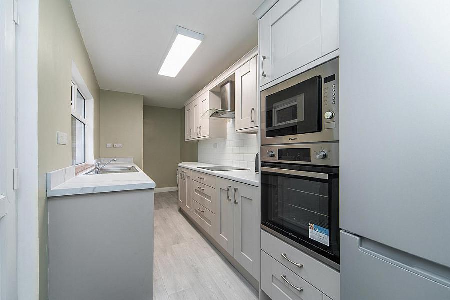 75 Ulsterville Gardens