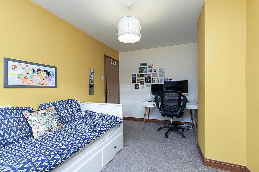 18 Edenderry Cottages