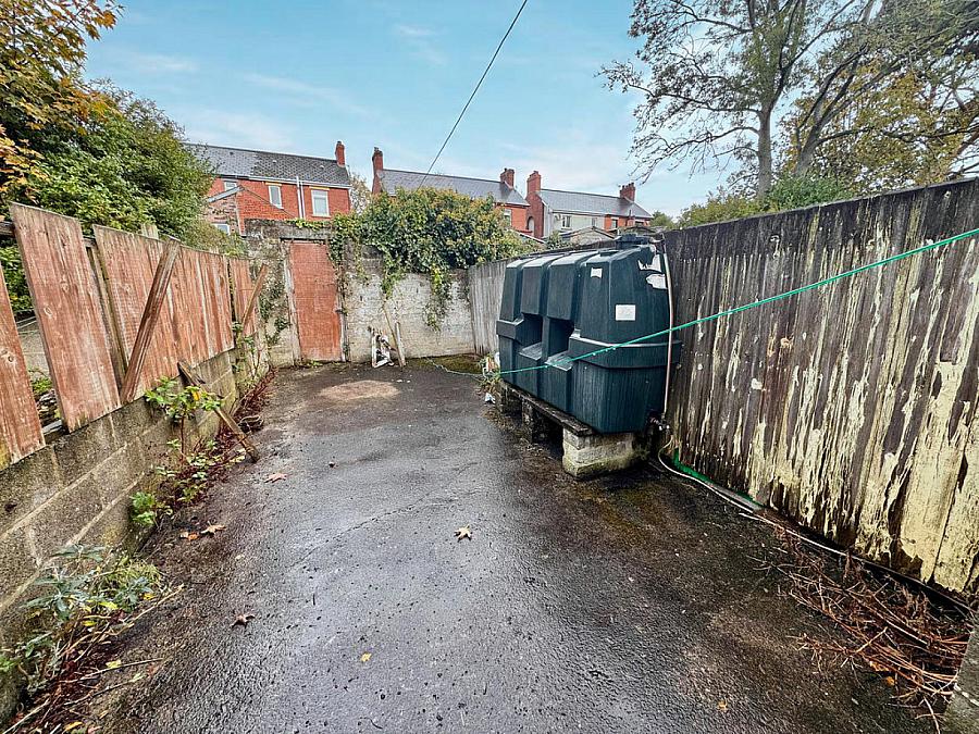 77 Fortwilliam Parade