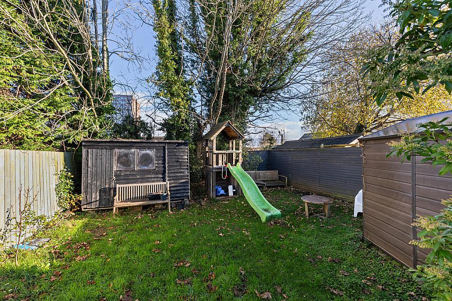 50 Finaghy Road South