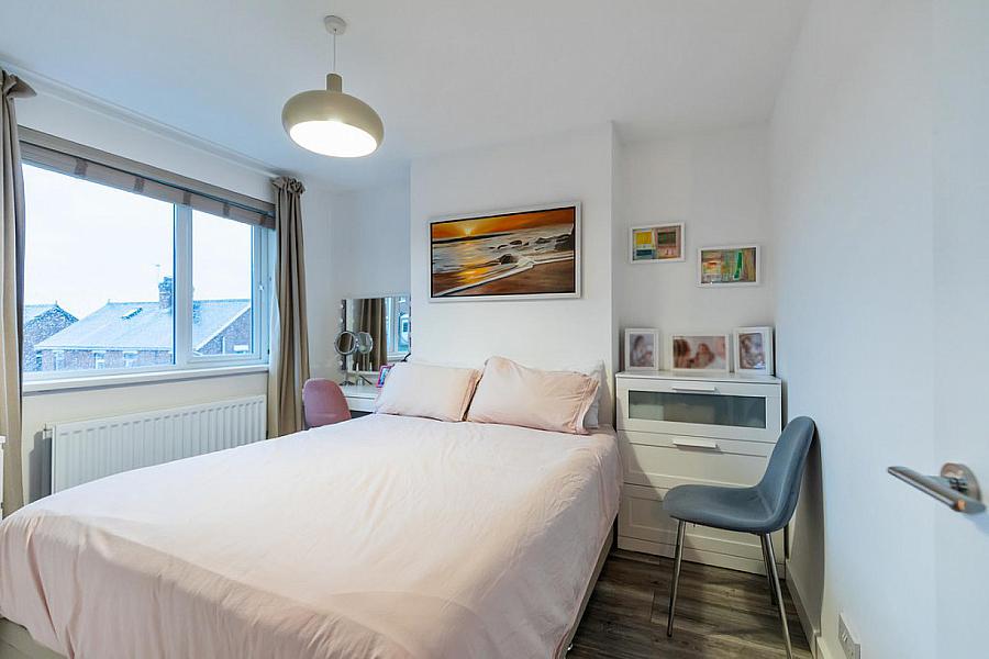 96 Donegall Park Avenue