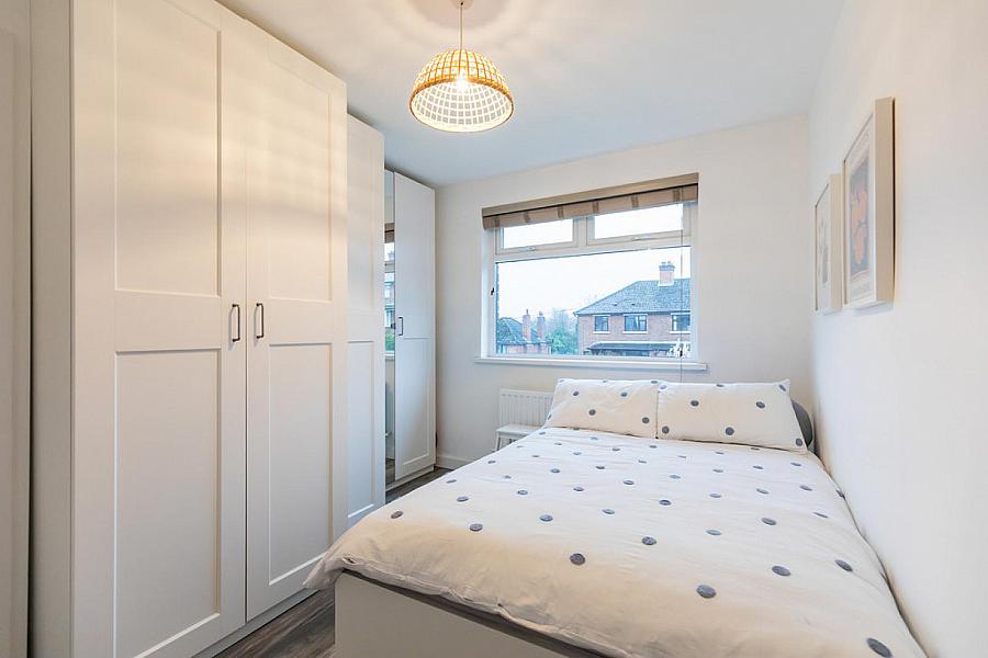 96 Donegall Park Avenue