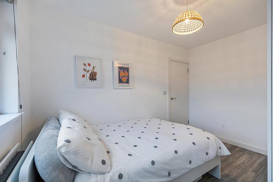 96 Donegall Park Avenue