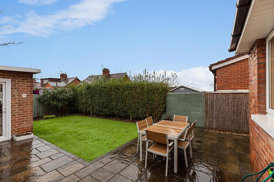 96 Donegall Park Avenue