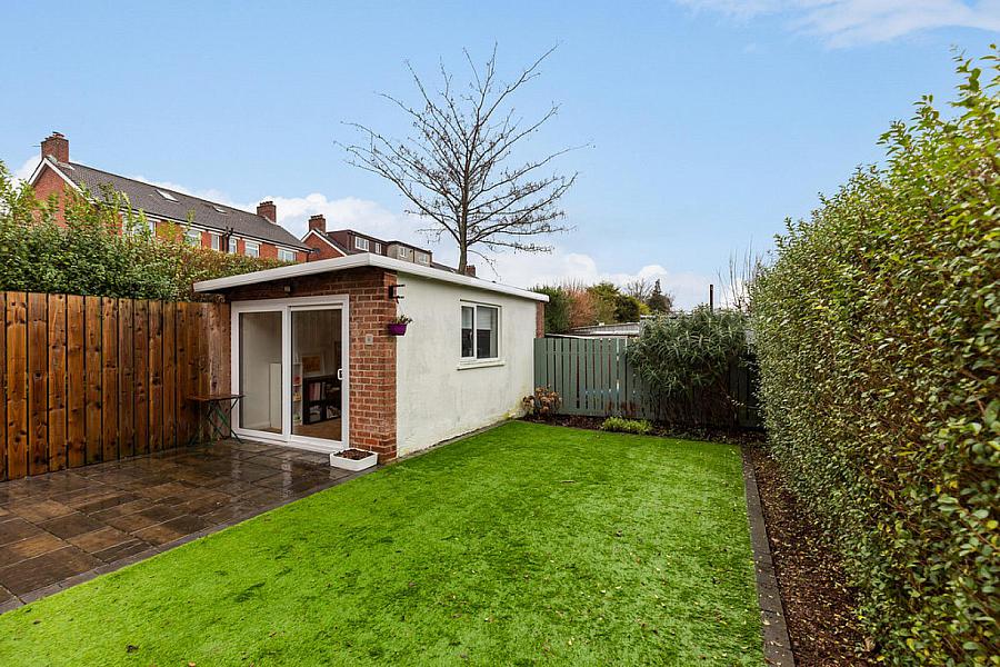 96 Donegall Park Avenue