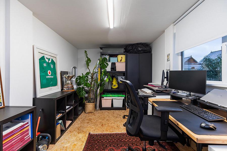 96 Donegall Park Avenue