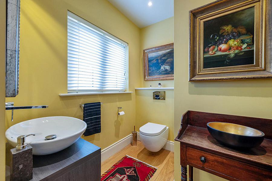 10 Governors Gate Meadow