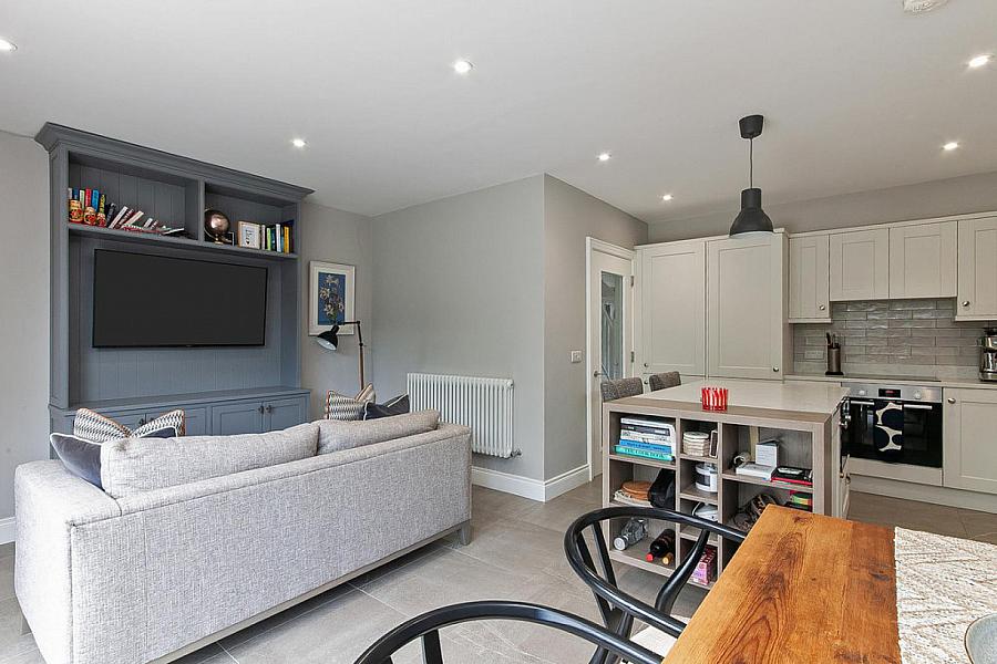 17B Upper Lisburn Road