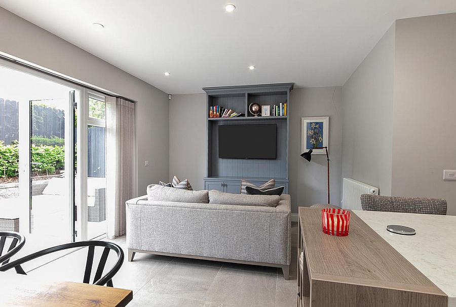 17B Upper Lisburn Road